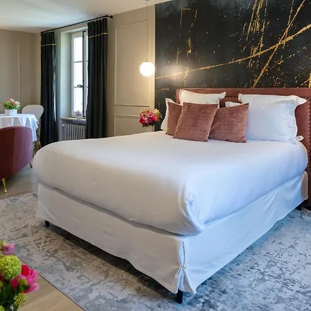 Les Chambres Romantiques - Jacuzzi Privatif, Domaine Aixois D'exception Gasthof