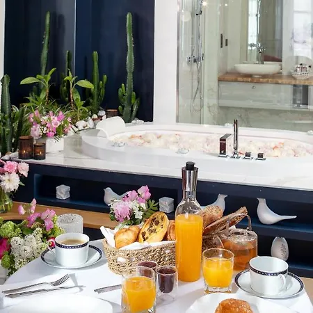Gasthof Les Chambres Romantiques - Jacuzzi Privatif, Domaine Aixois D'exception